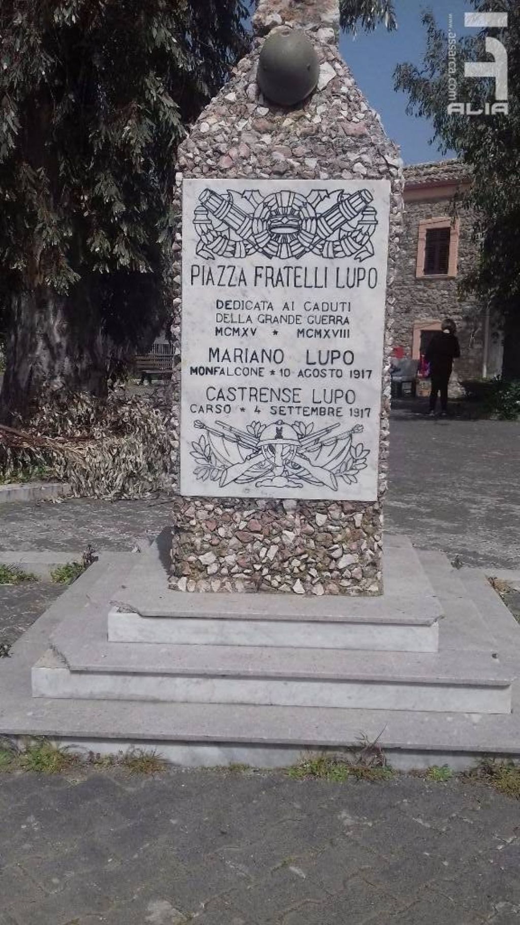 Monumento ai caduti della grande guerra.