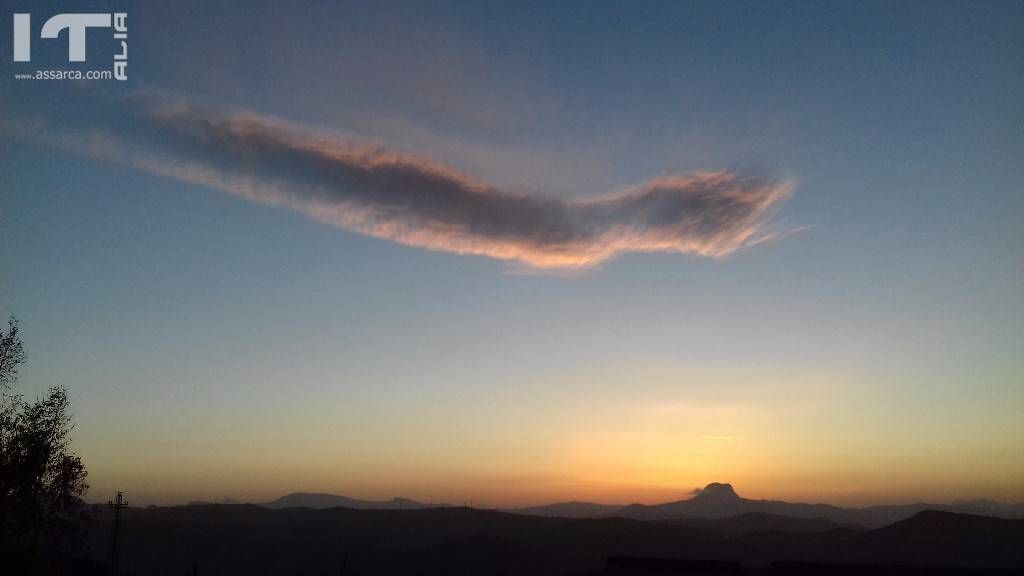 Pennellate nel cielo.tramonto del 18 aprile 2017