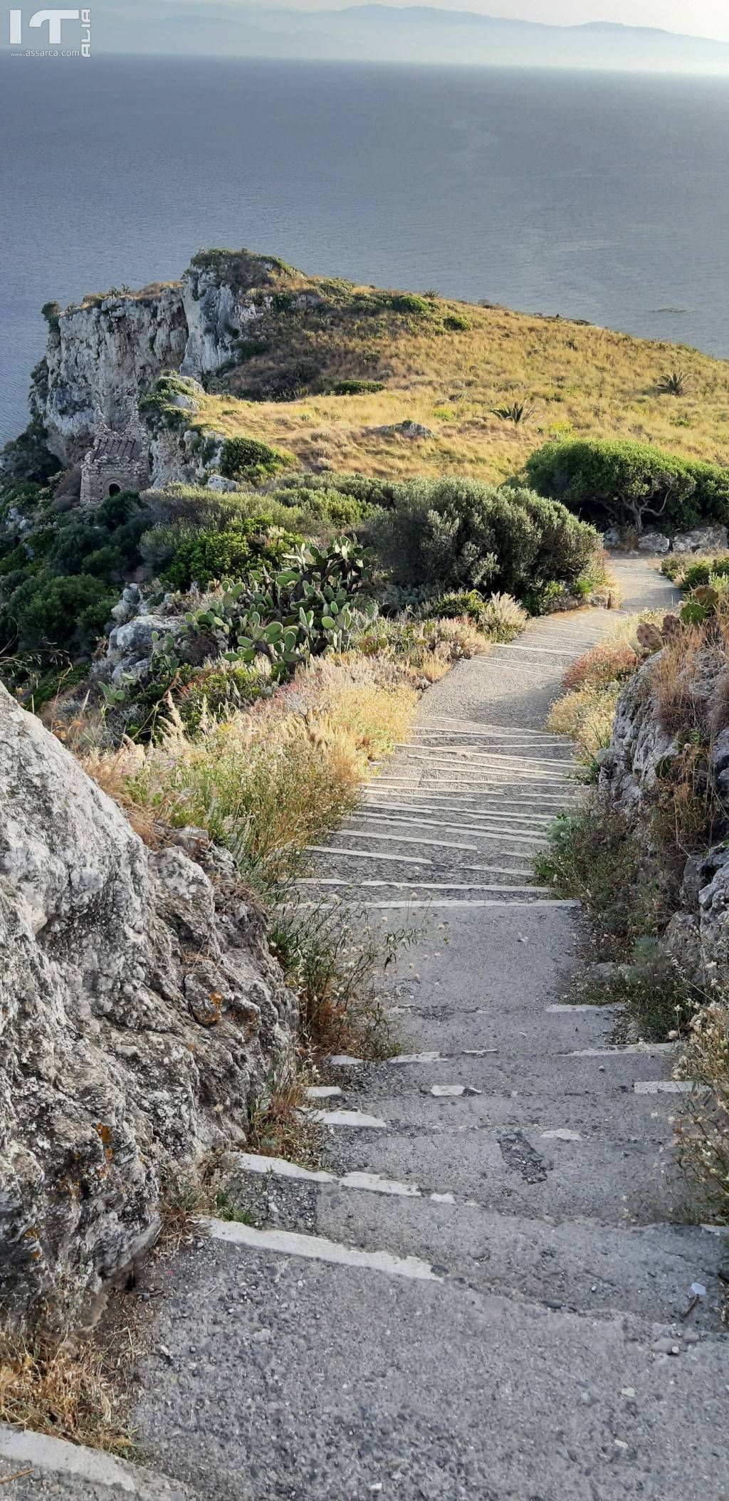 Ponente di Capo Milazzo