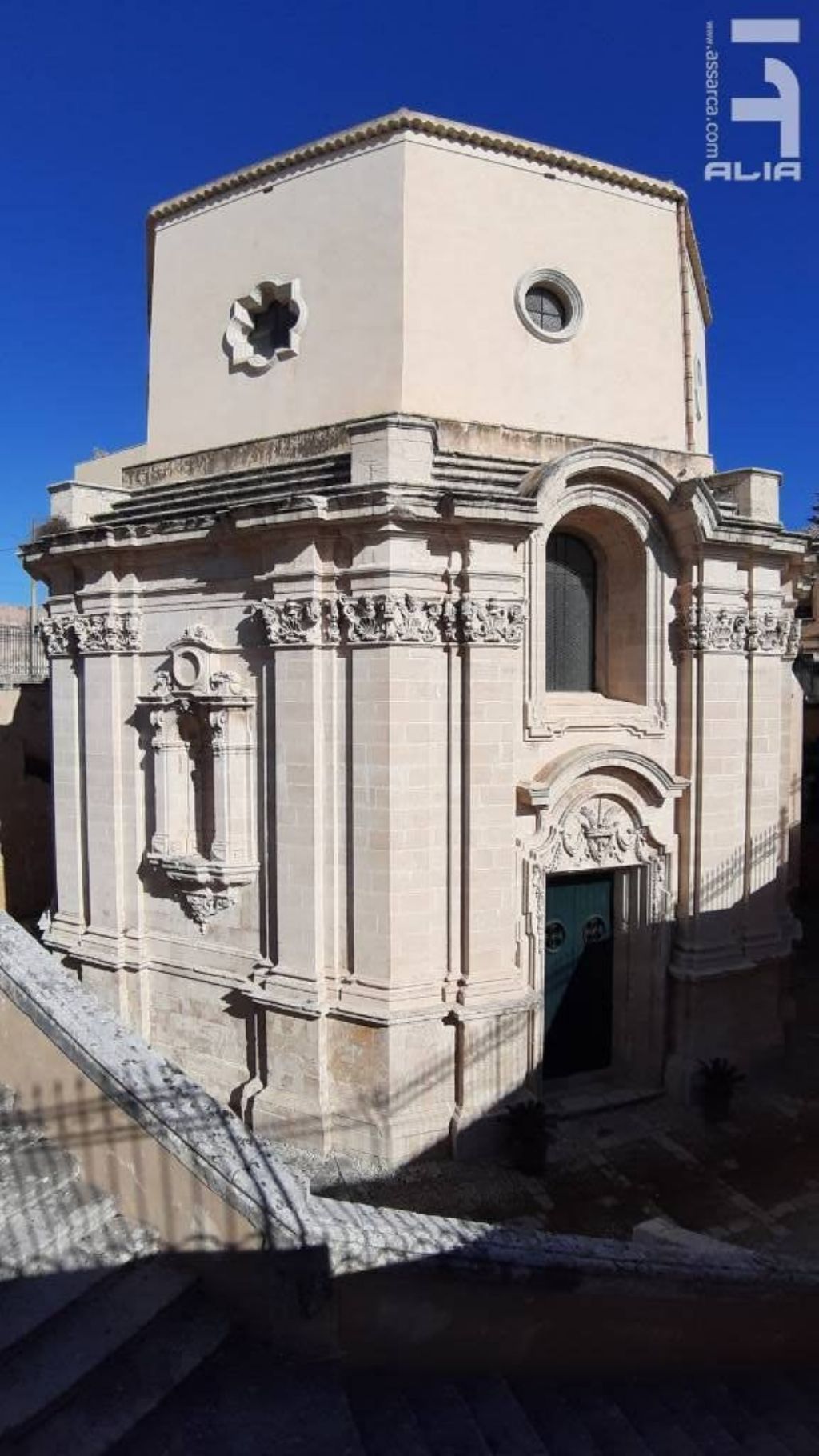 BASILICA DI SANTA LUCIA AL SEPOLCRO