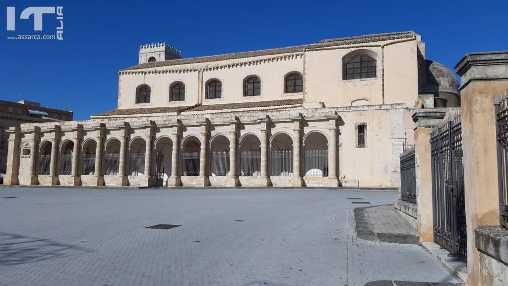 BASILICA DI SANTA LUCIA AL SEPOLCRO