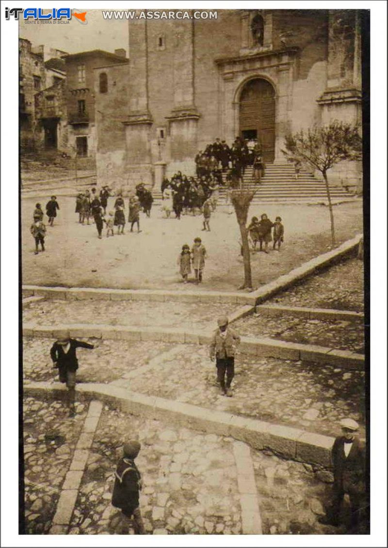 piazza madrice anni 50