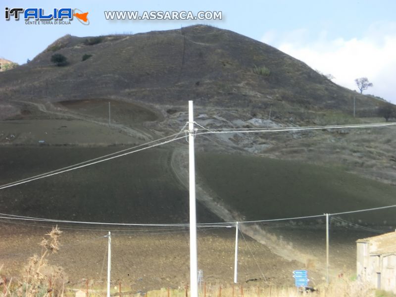 Zolfara Santalena dalle sembiaze di un vulcano spento