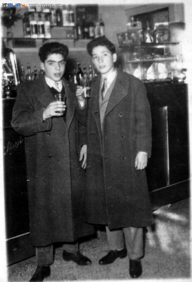 Aperitivo al bar Catalano 1957