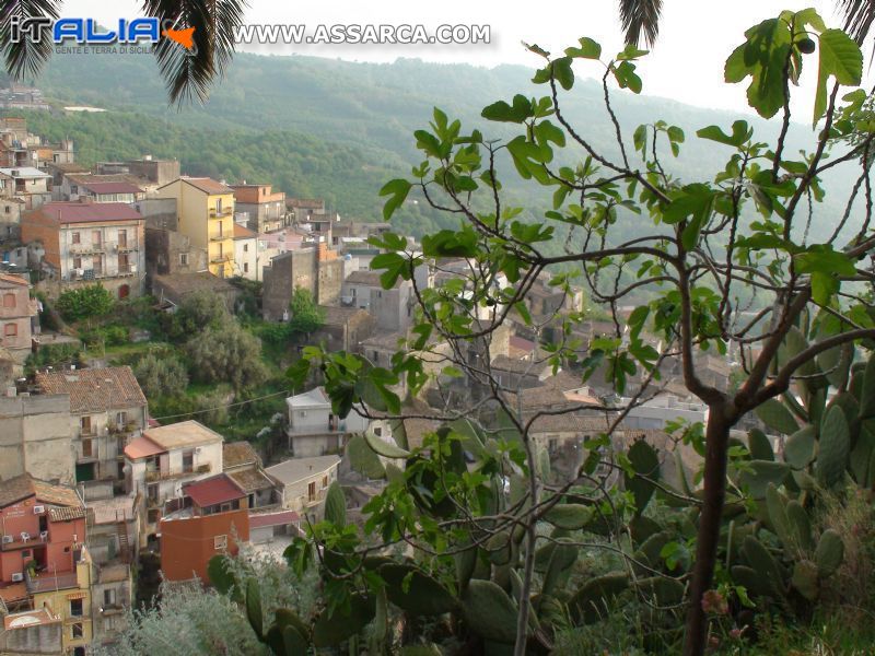 CASTIGLIONE DI SICILIA - PANORAMA*