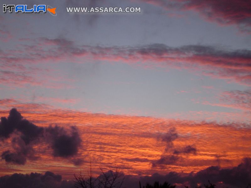 Tramonto rosso fuoco