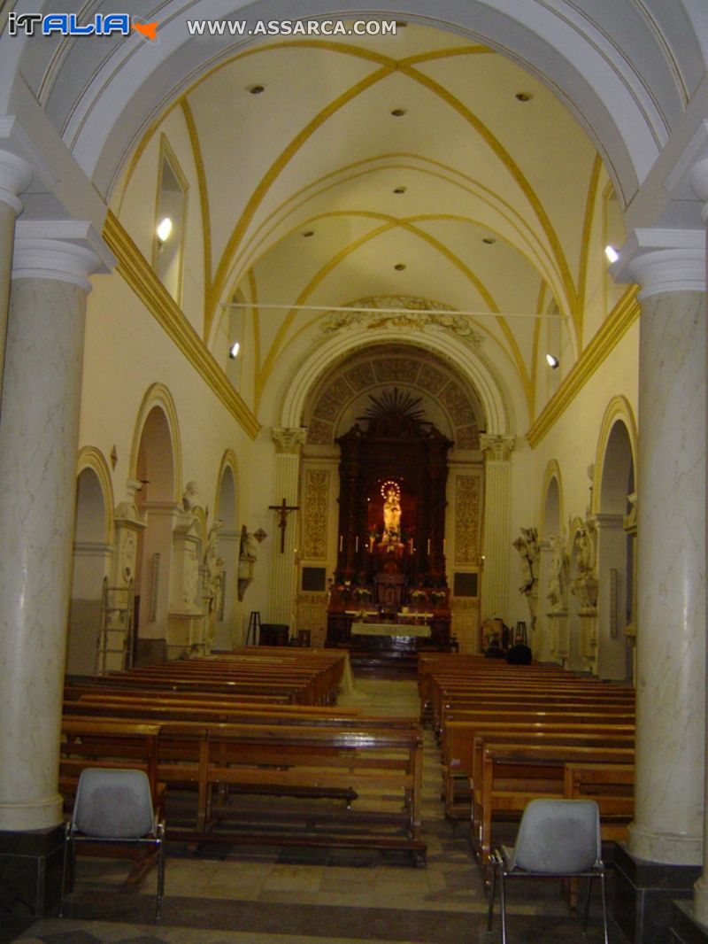 Chiesa dei Cappuccini . navata centrale