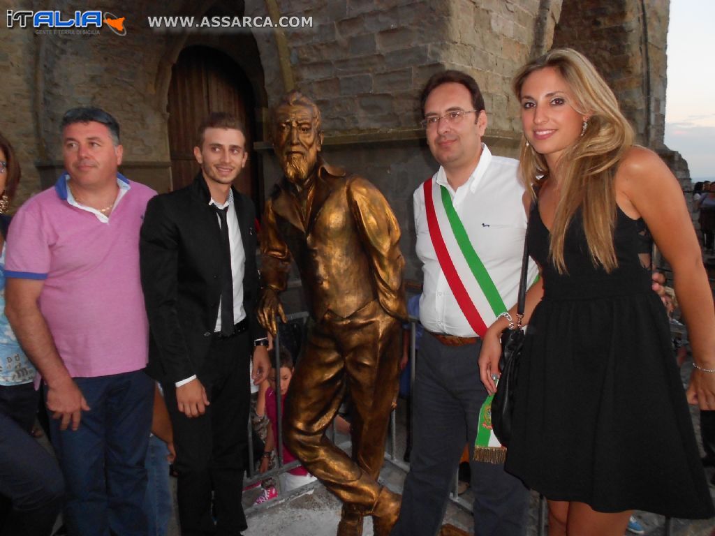 SCULTORE VENANZIO, DONA STATUA ZOPPO DI GANGI