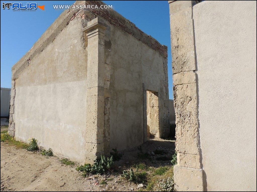 Resti della Tonnara di Santa Panagia.