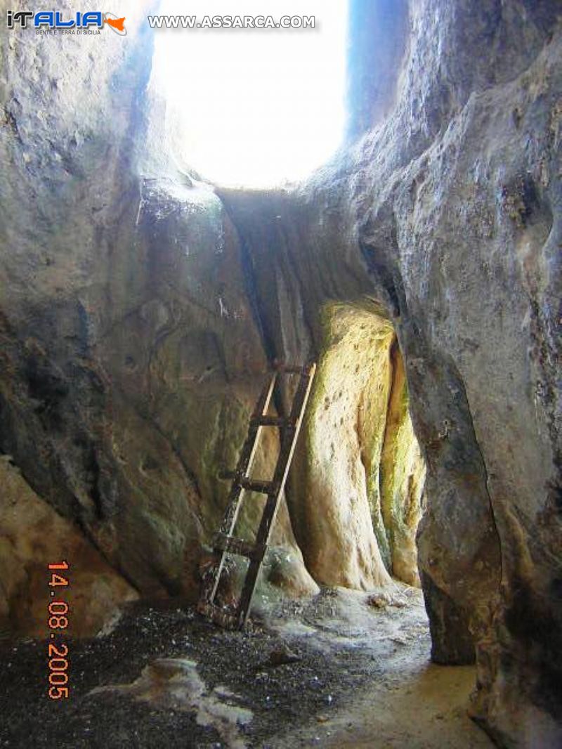 GROTTE DELLA GURFA