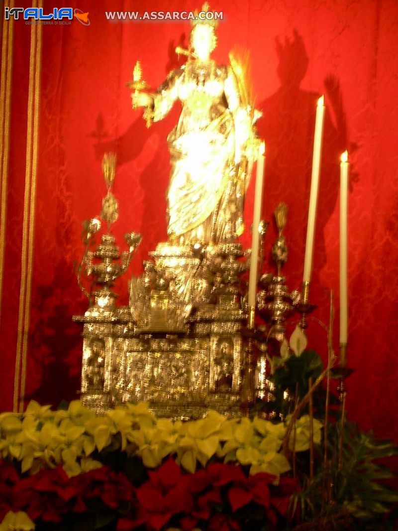 Statua di Santa Lucia