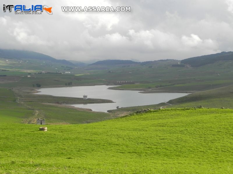 Lago Leone