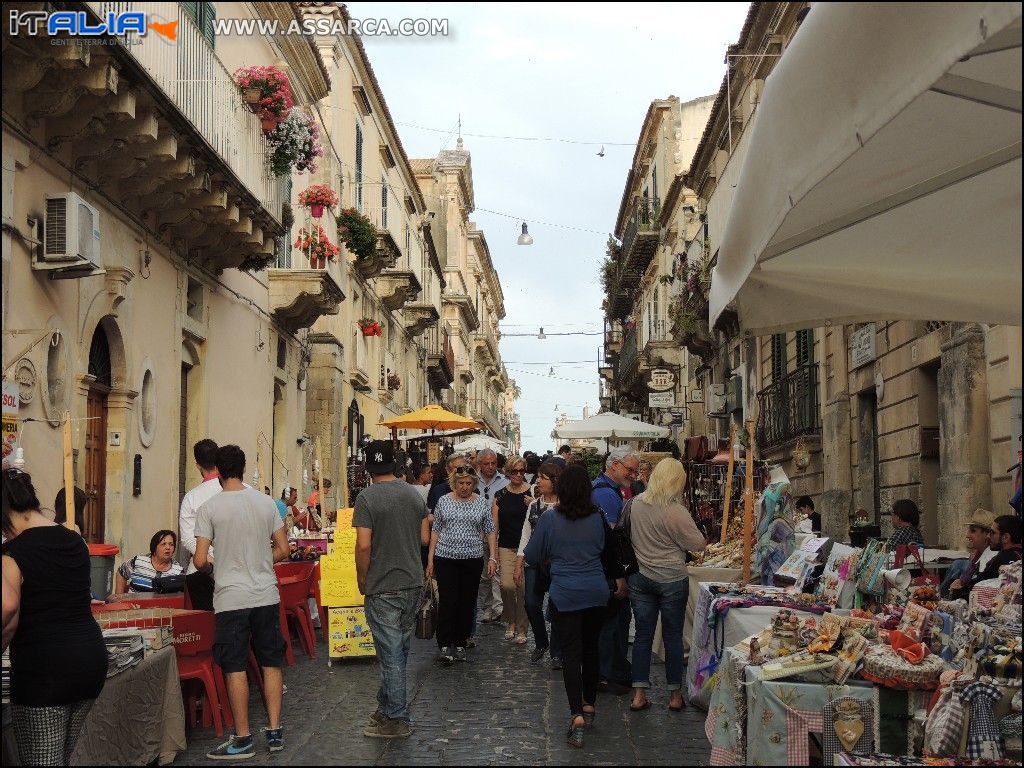 Via Vittorio Emanuele*