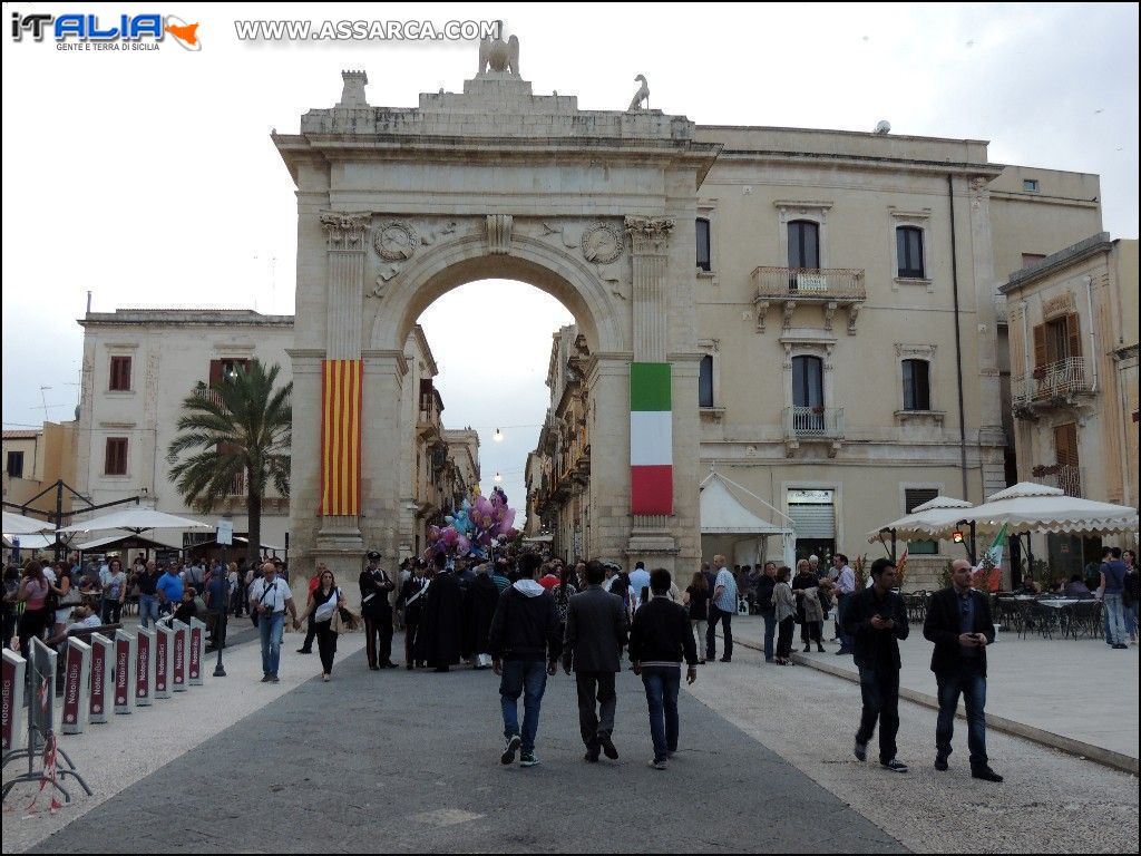 Noto porta reale anno1838*
