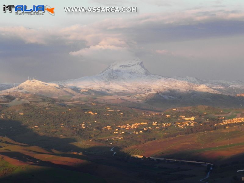 Rocca Busambra innevata