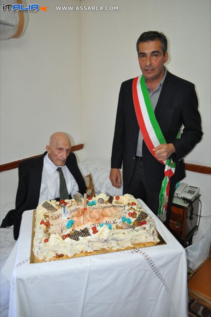 Salvatore Barone compie 100 anni