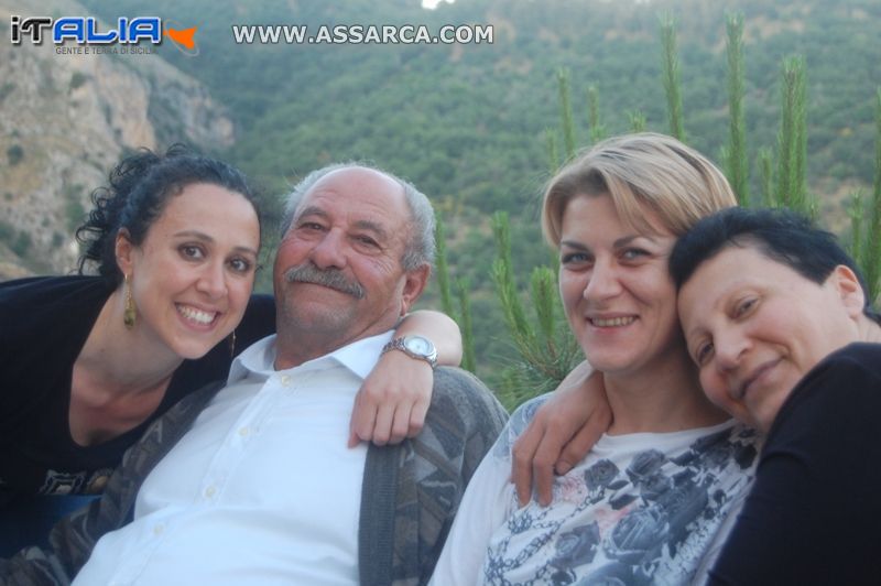 Cinzia, Salvatore. Vincenza e Rosangela