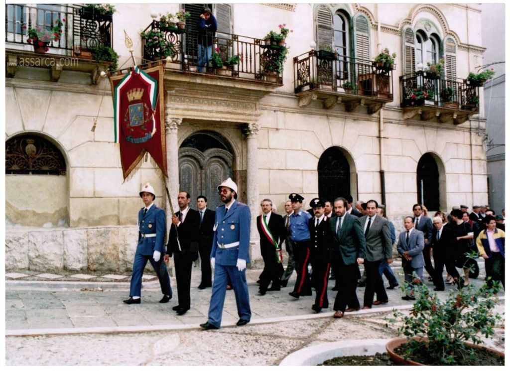 L`amministrazione comunale si reca in chiesa anno.......