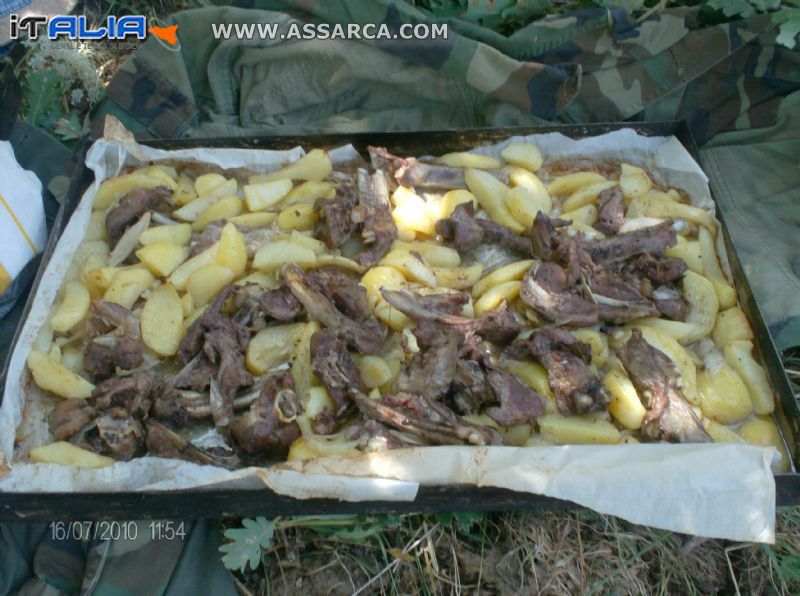 castrato e patate al forno.