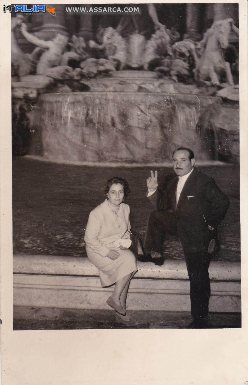 FONTANA DI TREVI