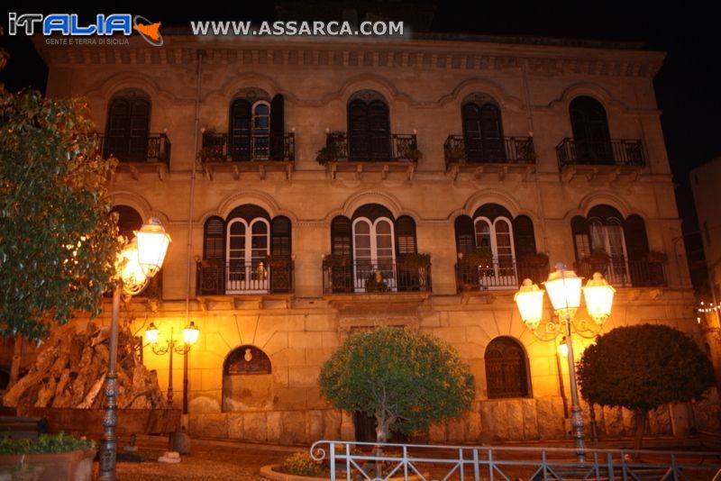 Palazzo Guccione  by night