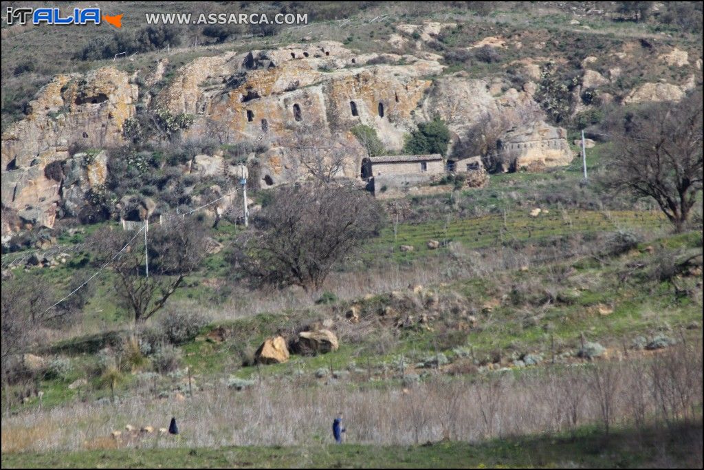 THOLOS DELLA GURFA