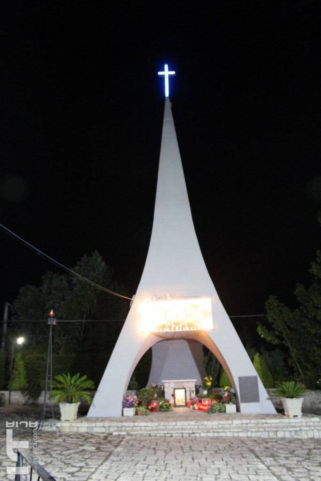 Monumento al Nazzareno