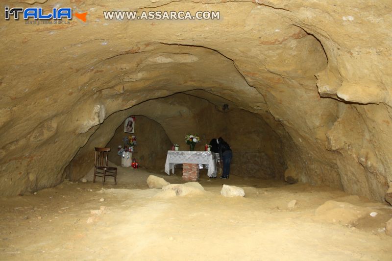 grotta del crocifisso di Belici