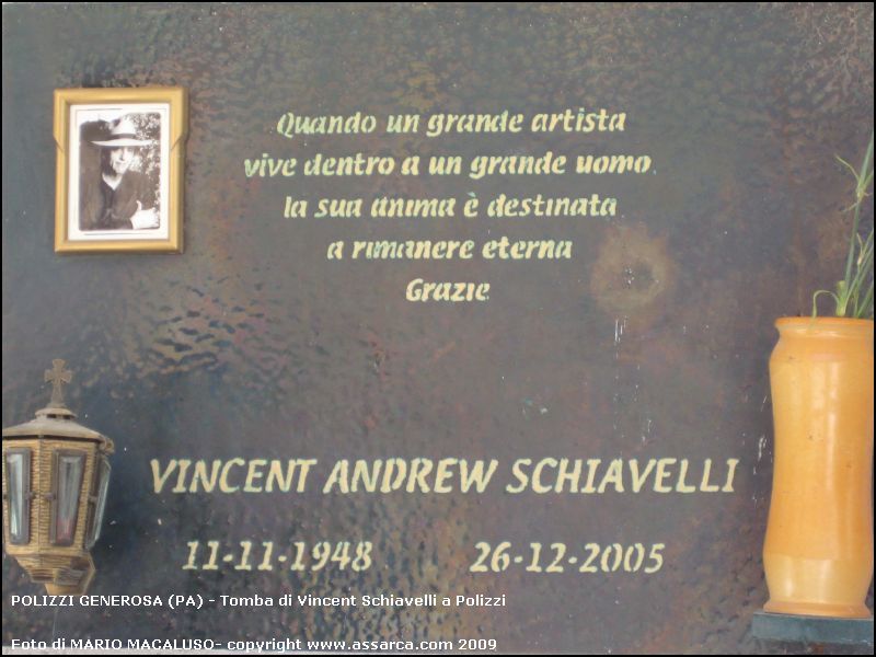 Tomba di Vincent Schiavelli a Polizzi
