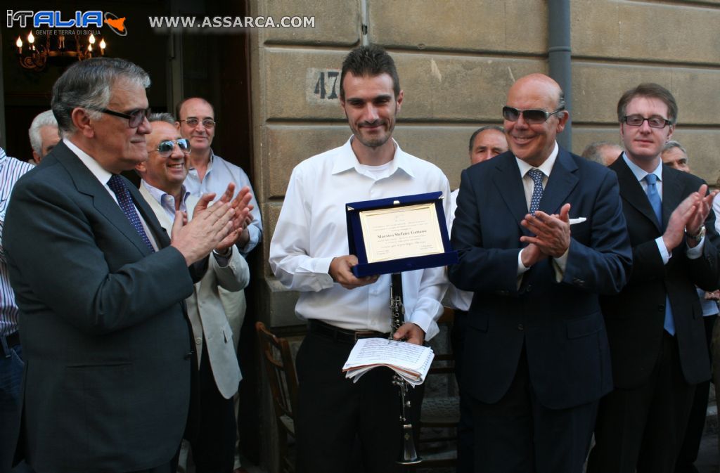 Lercara Friddi - Una Marcia Sinfonica in onore di Maria SS. di Costantinopoli Presentata a Lercara Friddi, presso il circolo A. Giordano, in prima assoluta la Marcia Sinfonica Maria SS. di Costantinopoli scritta  dal Maestro Stefano Gattanoin onore dell