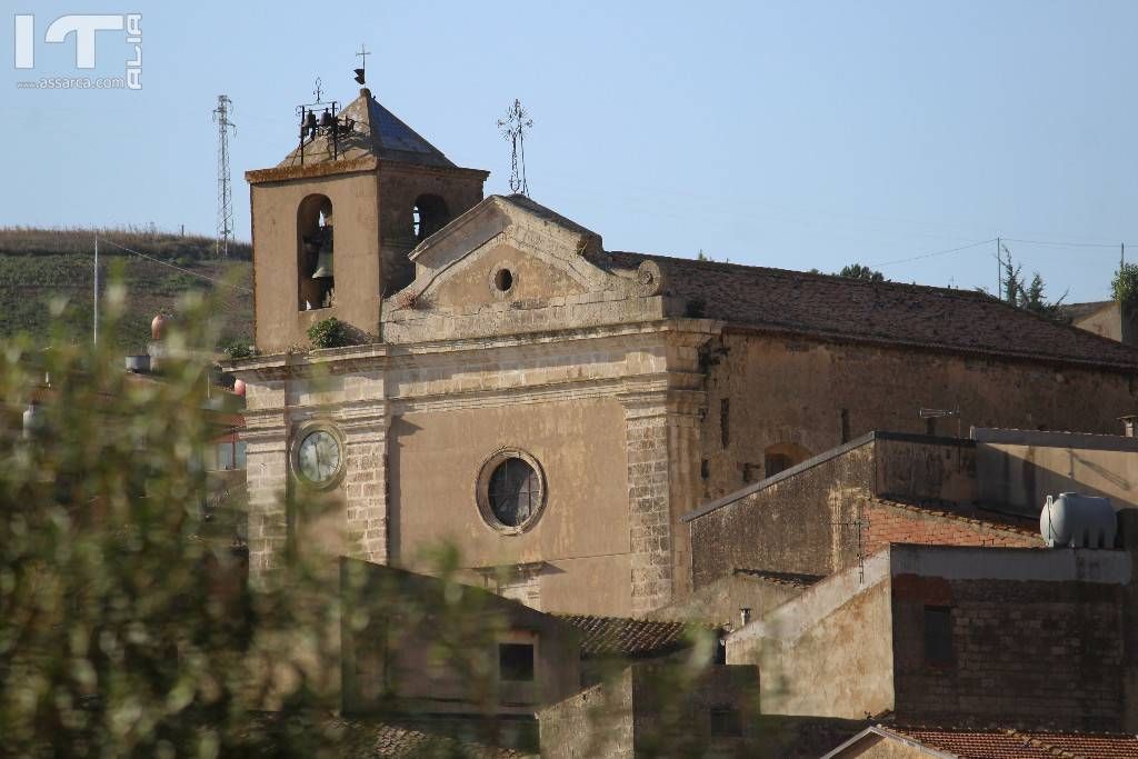 PARTICOLARE DI UNA CHIESA DI VALLEDOLMO.