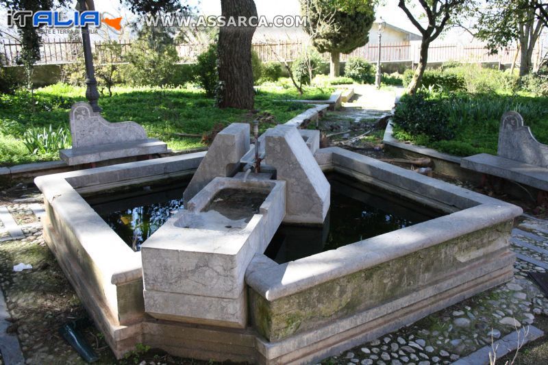 fontana della villa comunale