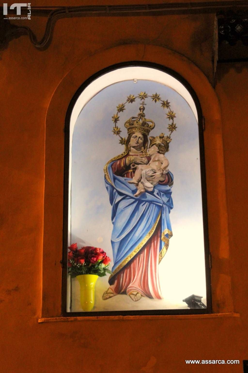 Dipinto della Madonna delle Grazie,realizzato da Nino Iovino.