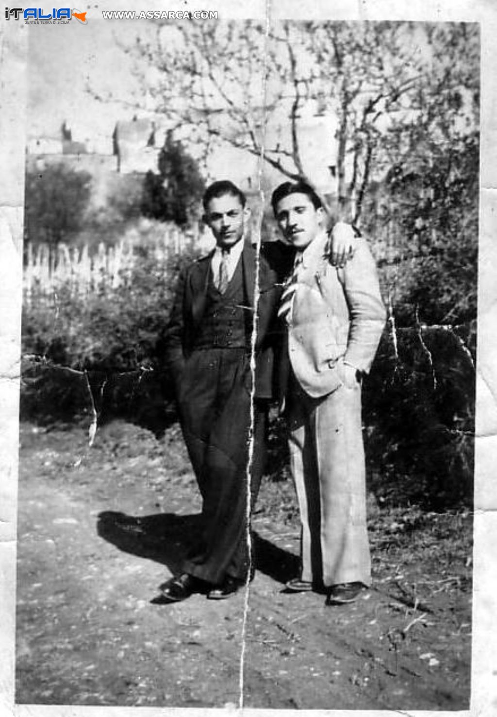 Giuseppe Blanda con un amico