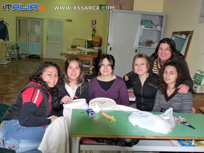 Le ragazze del corso........... di ricamo