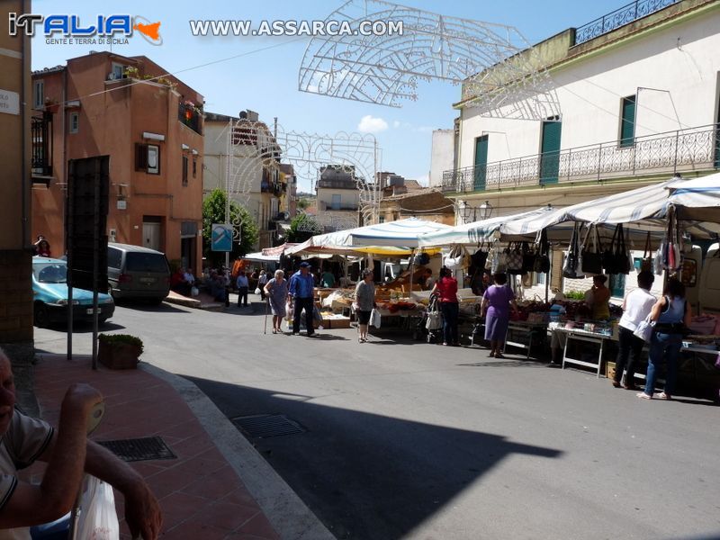 Il mercatino del luned