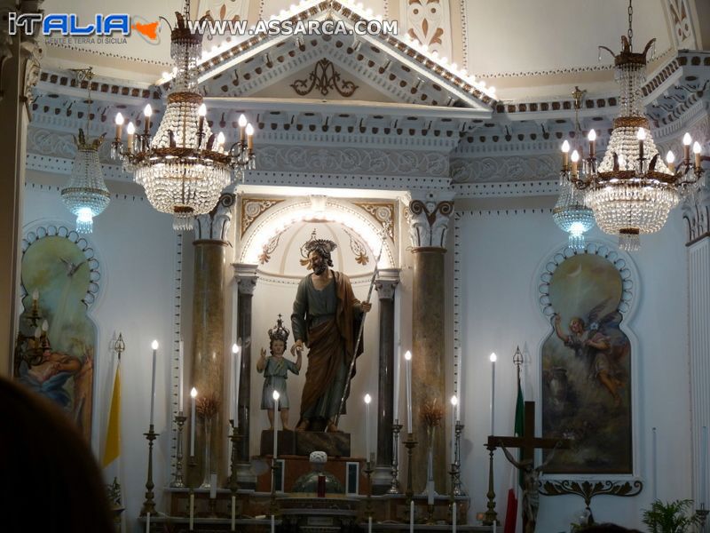 Interno della Chiesa del Patriarca San Giuseppe