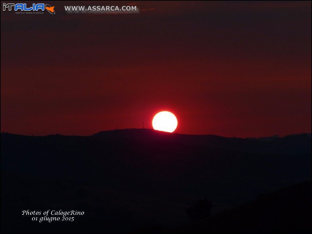 Tramonto del Sole da Villa Dafne.