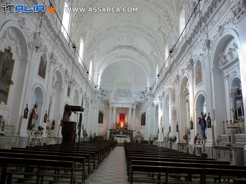 Interno della cattedrale