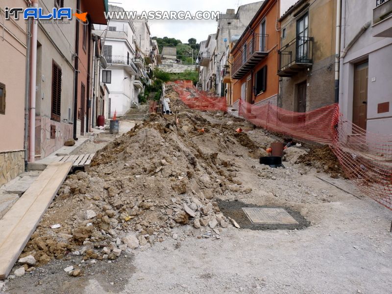 Fervono i lavori in Via Paolo Balsamo