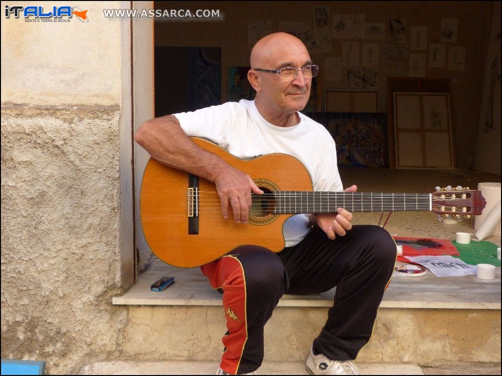 Pasqualino Lo Iacono e la sua chitarra