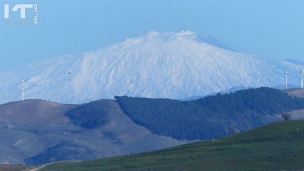 L`Etna innevata