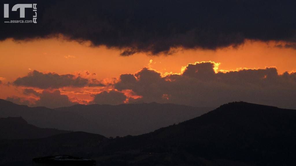 Tramonto di ieri 16 giugno 2018