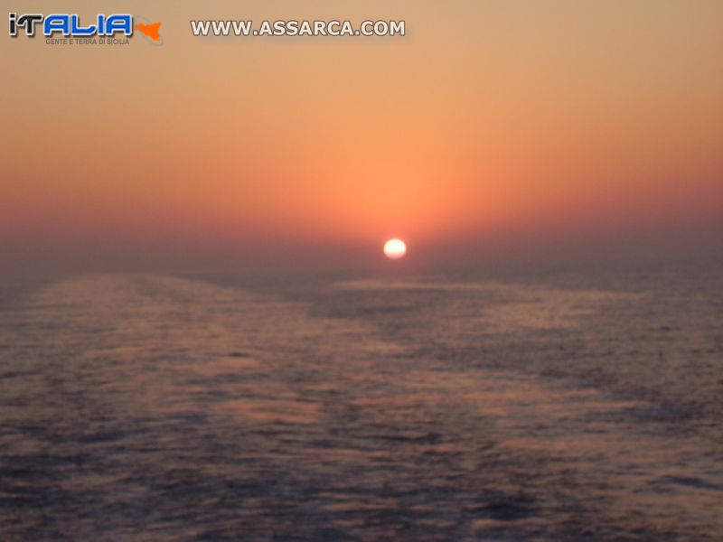 Tramonto sul mare Tirreno (Sardegna -Sicilia)