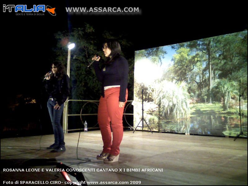 ROSANNA LEONE E VALERIA CONOSCENTI CANTANO X I BIMBI AFRICANI