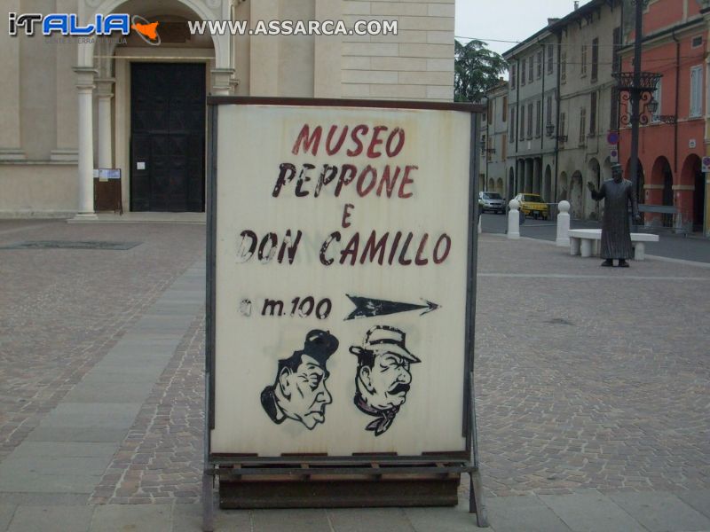 Foto di Brescello R.E  Paese  del famoso film - Don Camillo e Peppone