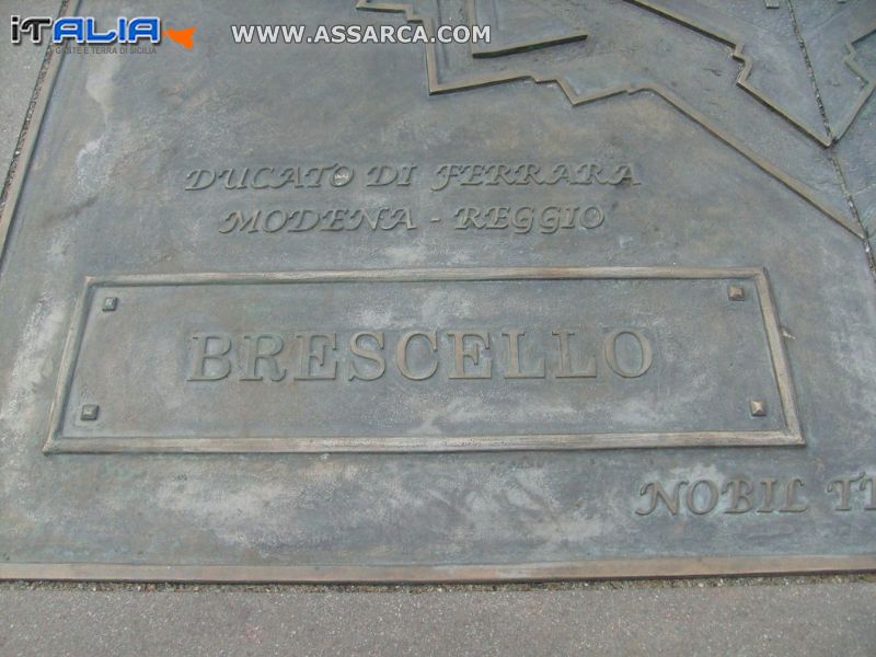 Foto di Brescello R.E  Paese  del famoso film - Don Camillo e Peppone