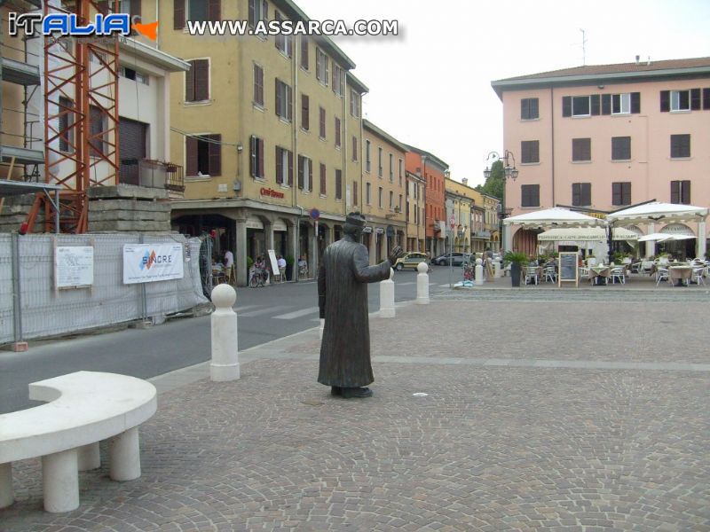 Foto di Brescello R.E  Paese  del famoso film - Don Camillo e Peppone