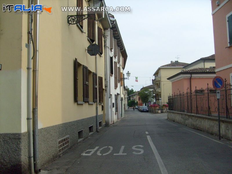 Foto di Brescello R.E  Paese  del famoso film - Don Camillo e Peppone