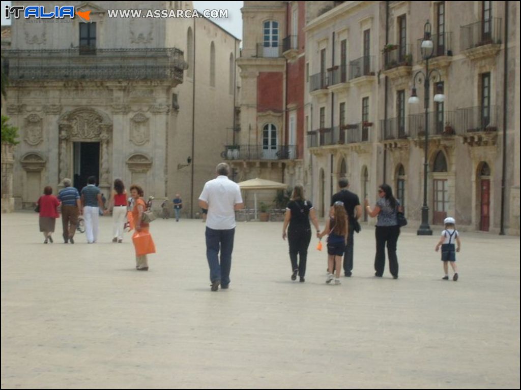 PIAZZA DI ORTIGIA